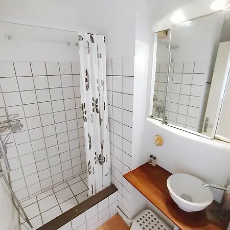 T2 40m² à Favière, 4 Pers, Parking - Fr-1-610-125